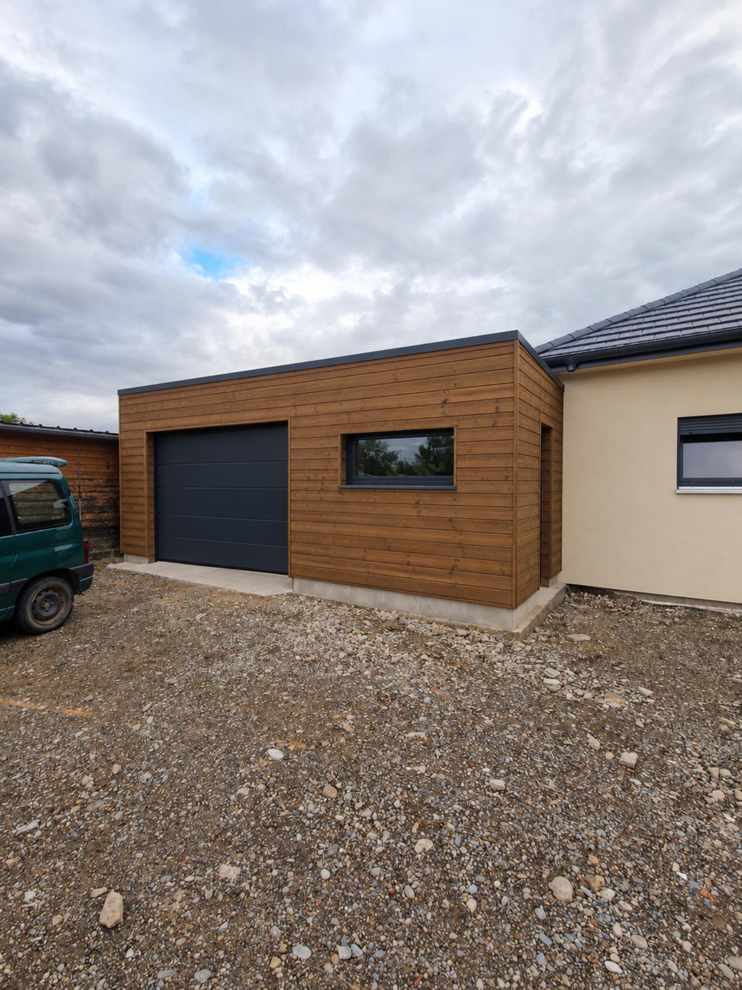 Fabrication et installation d&rsquo;une structure m&eacute;tallique de garage sur mesure dans le Haut-Rhin (68) Colmar